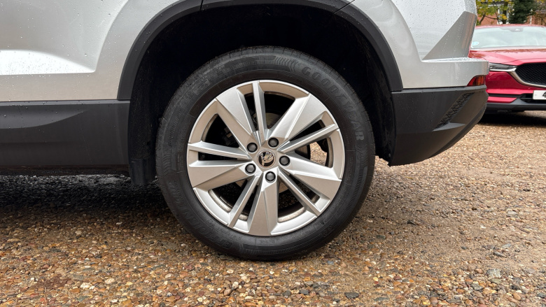 Skoda Karoq 1.5 TSI SE Drive 5dr DSG Petrol Estate